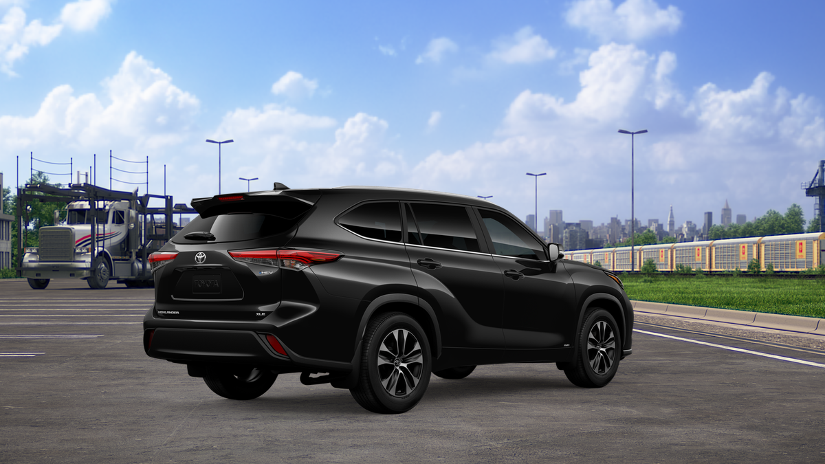 2026 Toyota Highlander Hybrid XLE