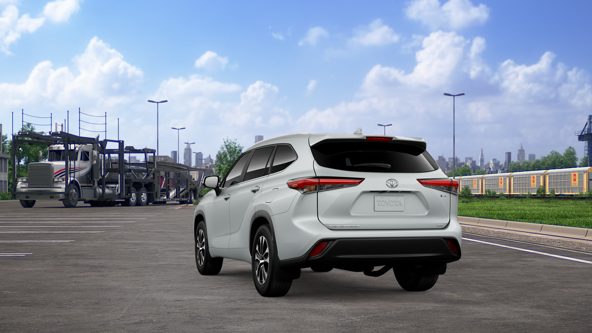 2026 Toyota Highlander Hybrid XLE