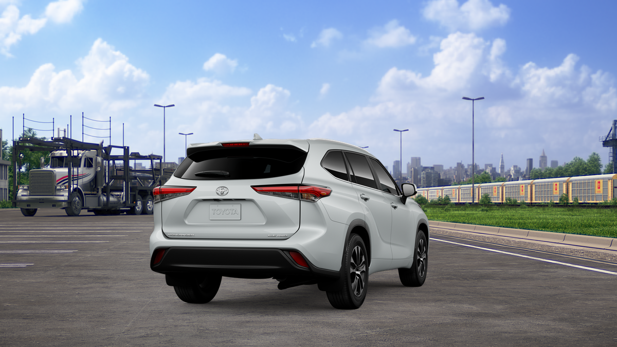2026 Toyota Highlander XLE