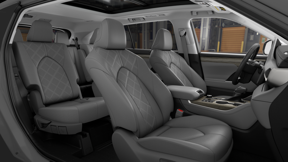 2026 Toyota Highlander Platinum