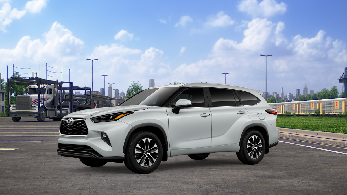 2026 Toyota Highlander XLE
