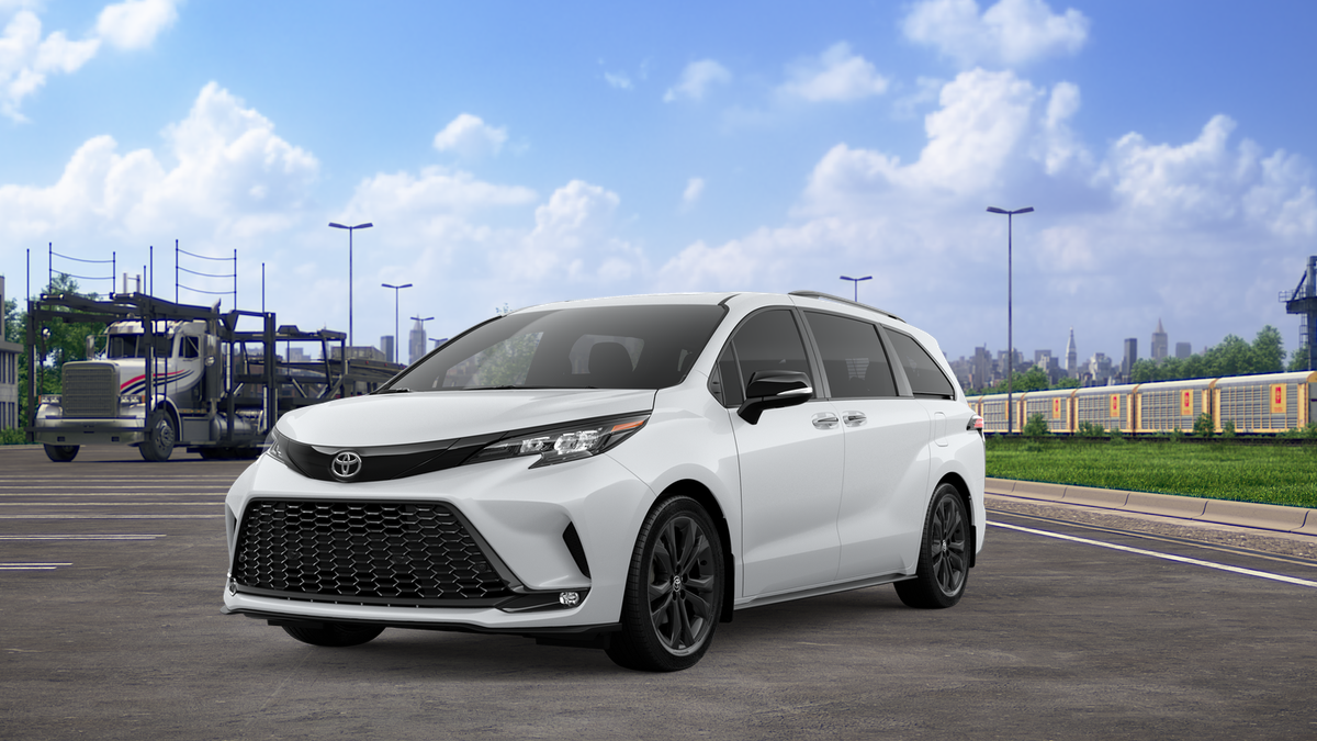 2026 Toyota Sienna XSE