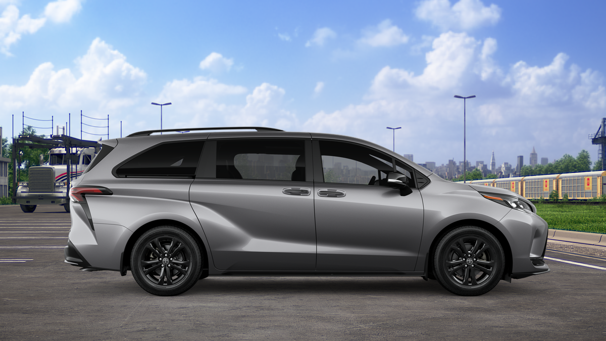 2026 Toyota Sienna XSE