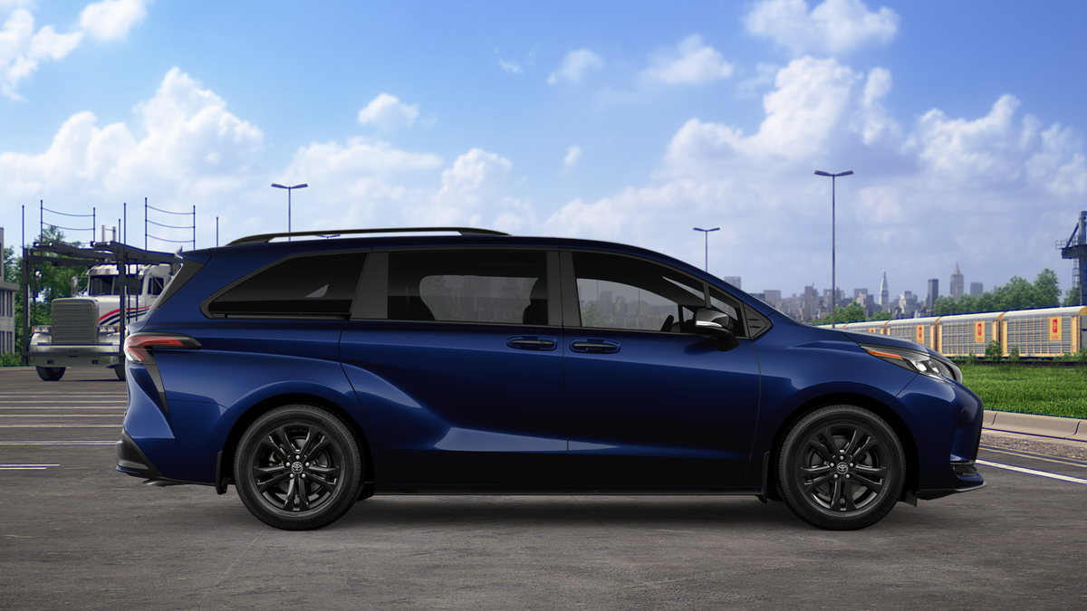 2026 Toyota Sienna XSE