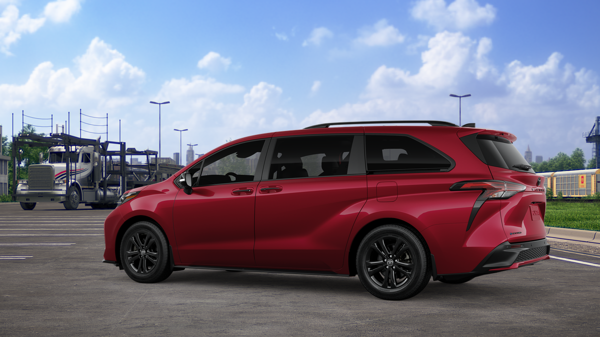 2026 Toyota Sienna XSE