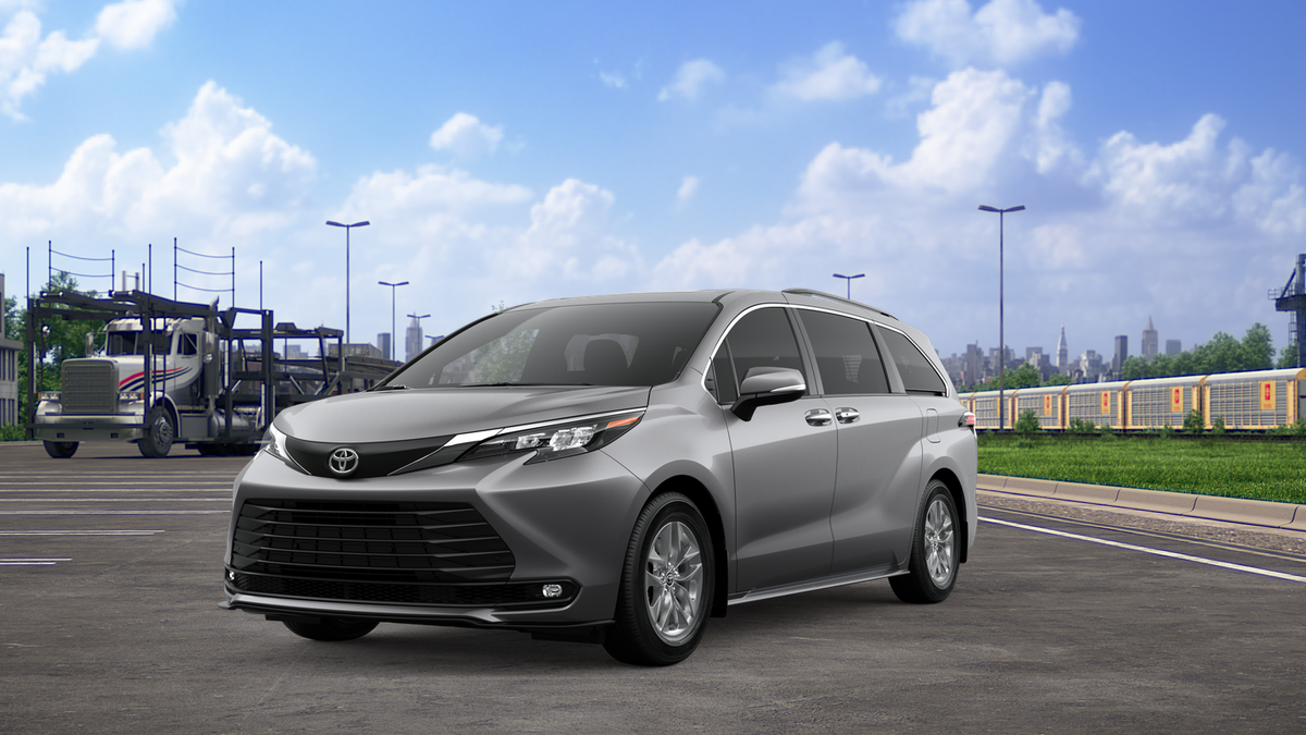 2026 Toyota Sienna's photo