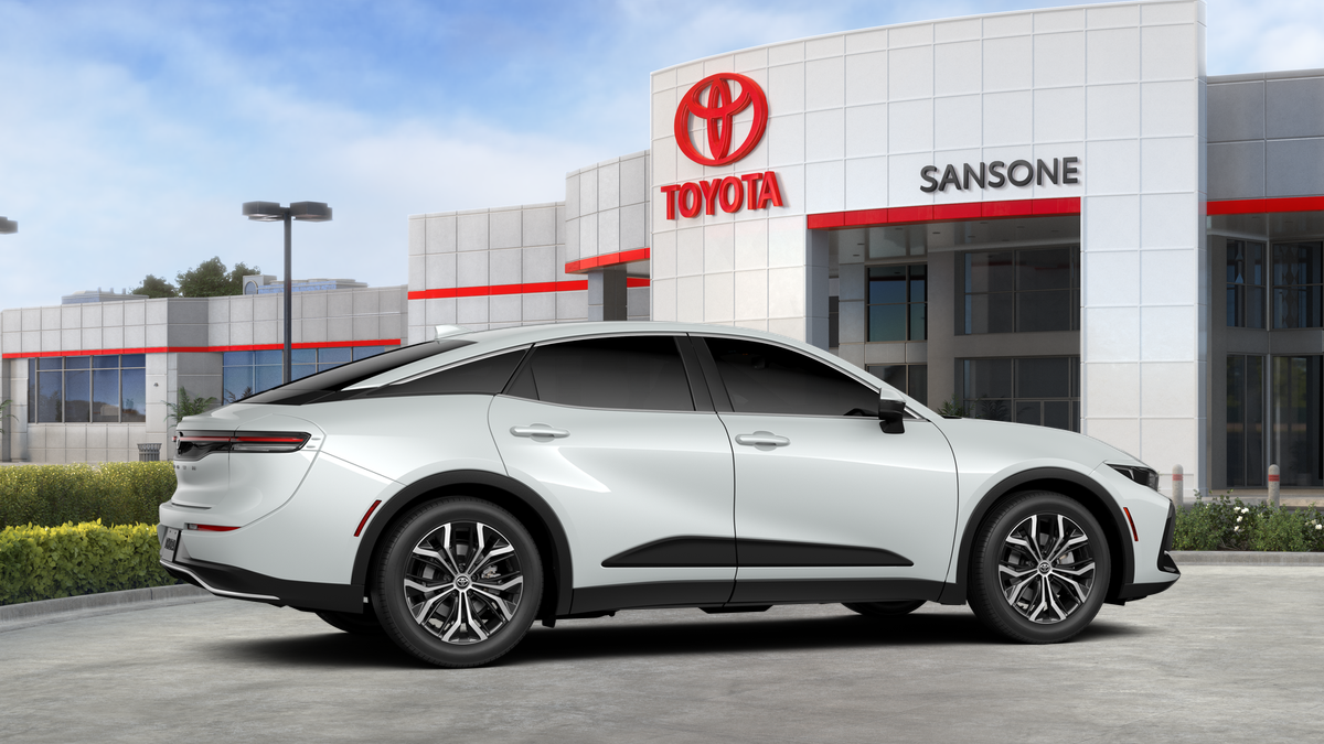 2026 Toyota Toyota Crown XLE