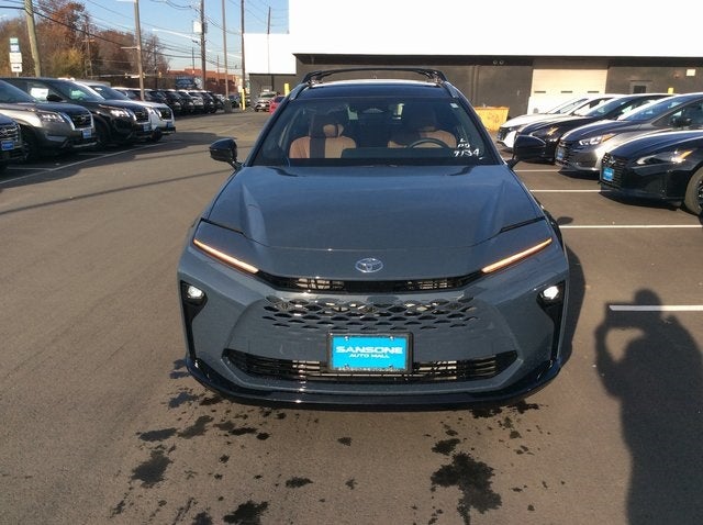 2025 Toyota Toyota Crown Signia Limited