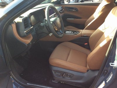 2025 Toyota Toyota Crown Signia Limited