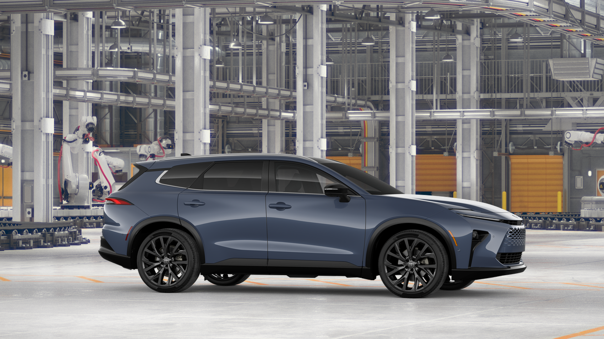 2026 Toyota Toyota Crown Signia Limited