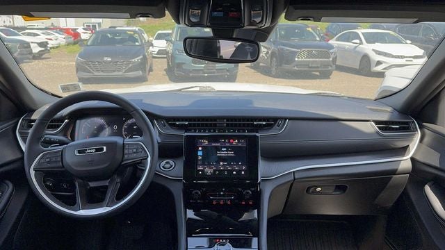2023 Jeep Grand Cherokee Altitude X