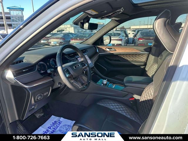 2023 Jeep Grand Cherokee Summit