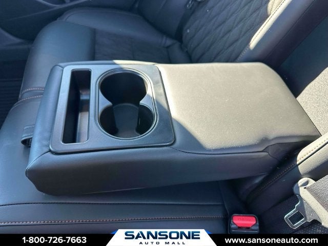 2023 Nissan Maxima SR