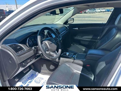 2016 Chrysler 300 Limited