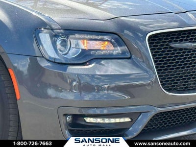 2022 Chrysler 300 Touring