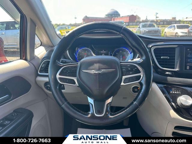 2019 Chrysler Pacifica Touring L