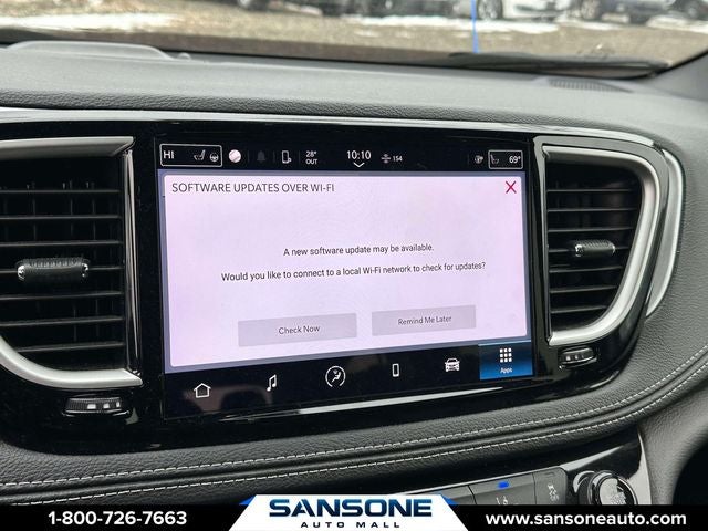 2023 Chrysler Pacifica Hybrid Touring L