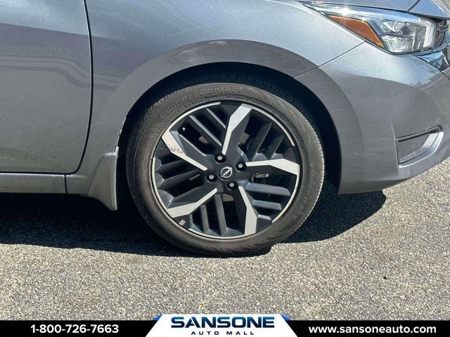 2025 Nissan Versa 1.6 SR