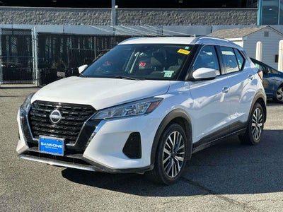 2023 Nissan Kicks SV