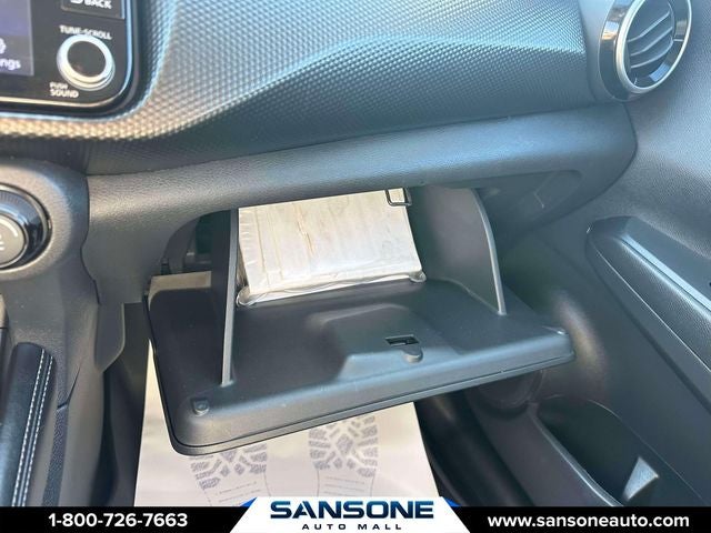 2021 Nissan Kicks SV