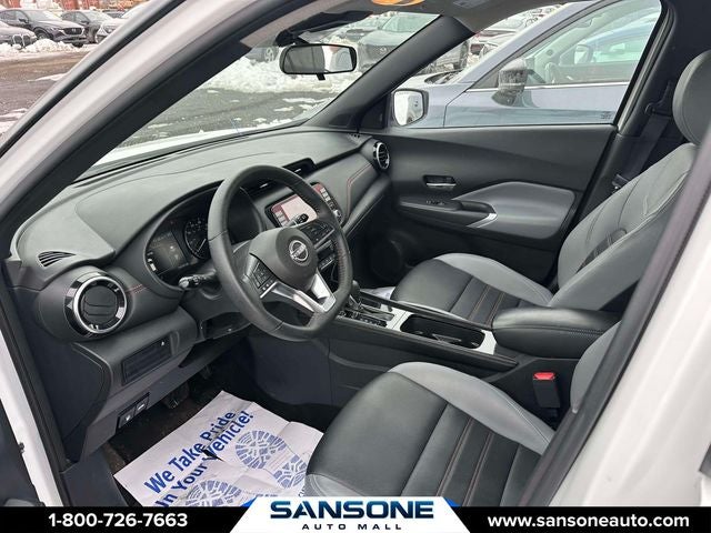 2023 Nissan Kicks SR