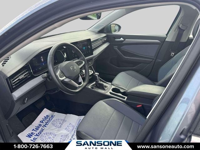2025 Volkswagen Jetta 1.5T SE