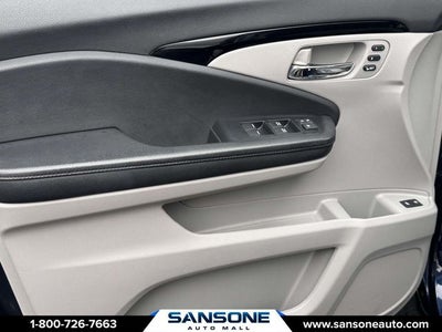 2021 Honda Pilot Touring 8 Passenger