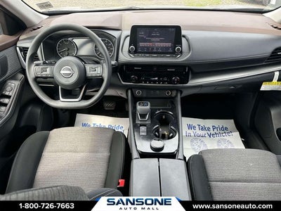 2022 Nissan Rogue SV
