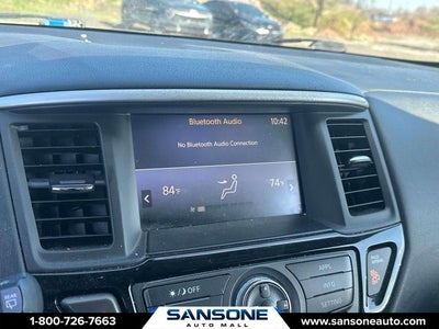 2019 Nissan Pathfinder S