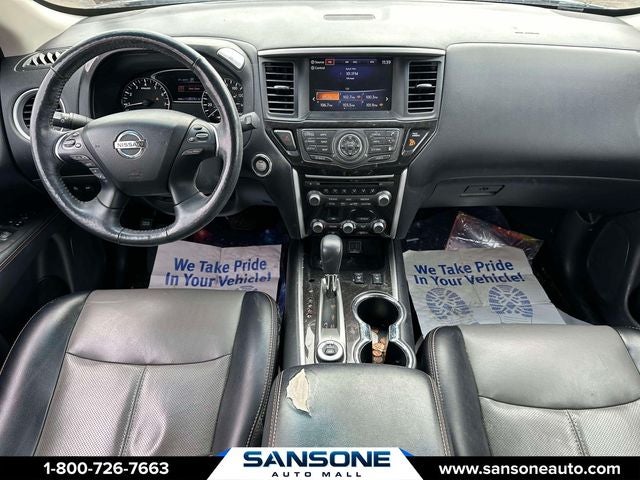 2019 Nissan Pathfinder SL