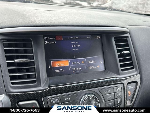 2019 Nissan Pathfinder SL