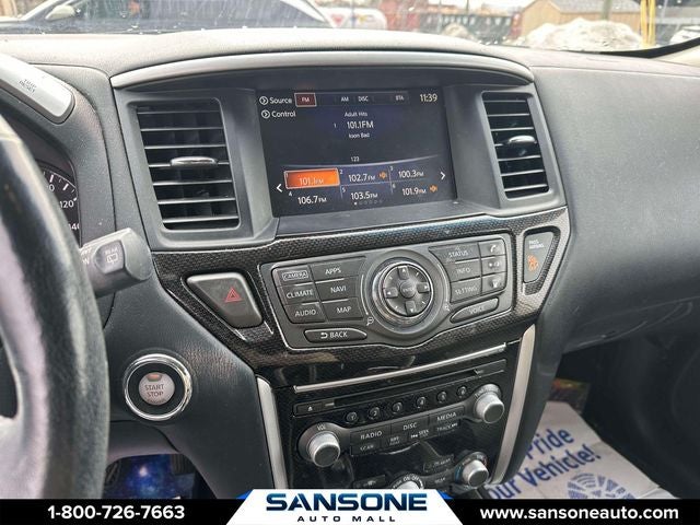 2019 Nissan Pathfinder SL