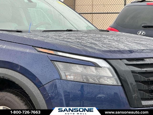 2025 Nissan Pathfinder SL