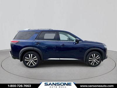 2024 Nissan Pathfinder Platinum