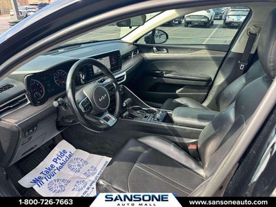 2022 Kia K5 EX
