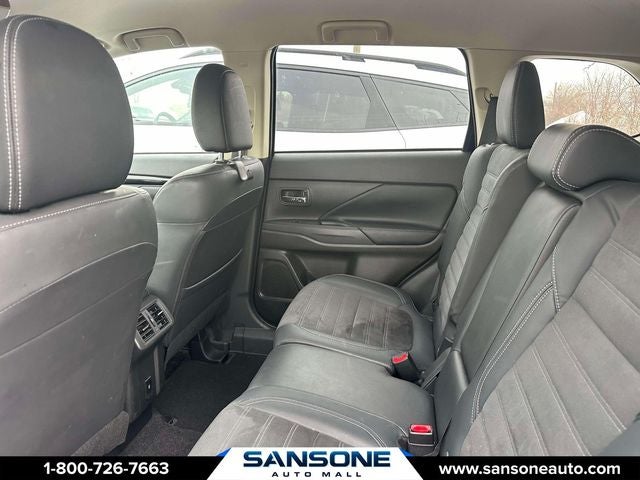 2020 Mitsubishi Outlander ES