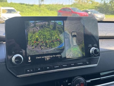 2022 Mitsubishi Outlander Base