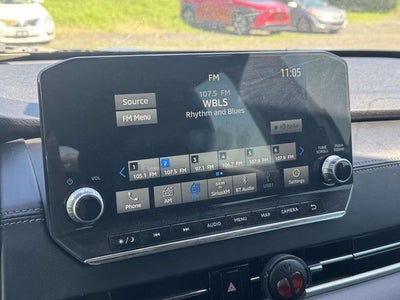 2022 Mitsubishi Outlander Base