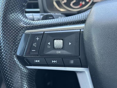 2022 Mitsubishi Outlander Base