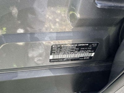 2022 Mitsubishi Outlander Base