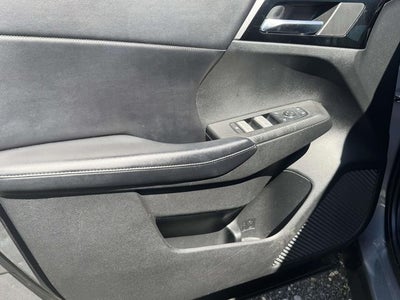 2022 Mitsubishi Outlander Base