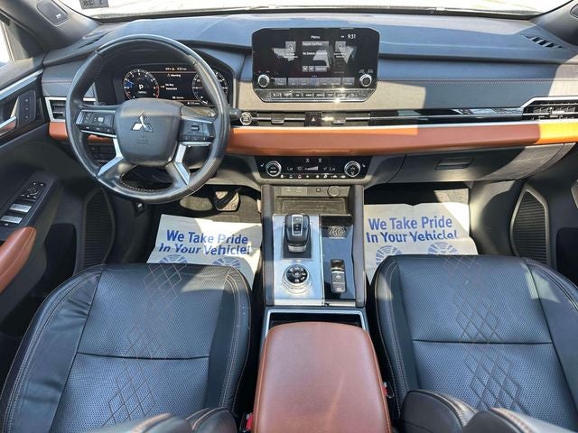 2023 Mitsubishi Outlander SEL