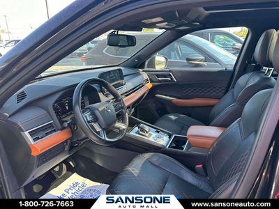 2023 Mitsubishi Outlander SEL