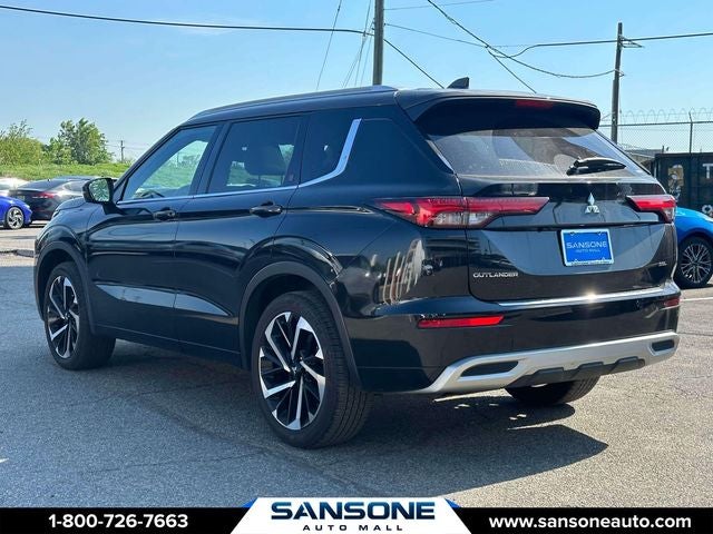 2023 Mitsubishi Outlander SEL