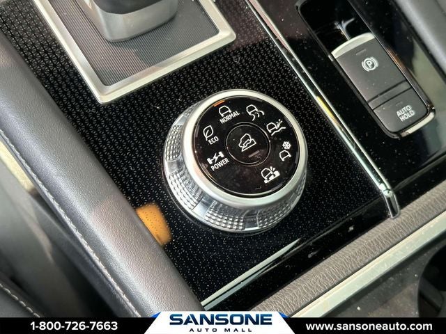 2025 Mitsubishi Outlander PHEV SEL Black Edition