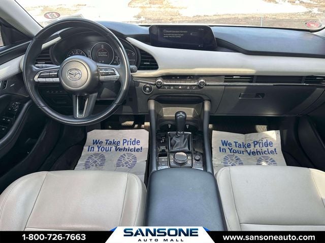 2022 Mazda Mazda3 Premium