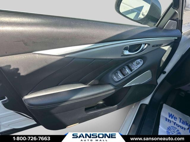 2023 INFINITI Q50 LUXE