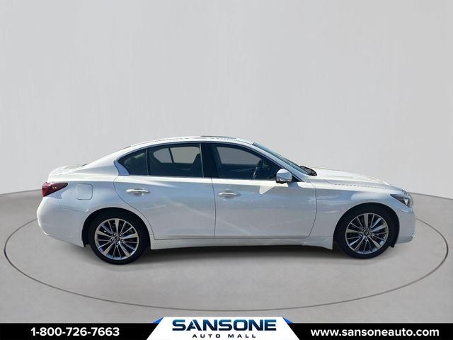 2023 INFINITI Q50 LUXE