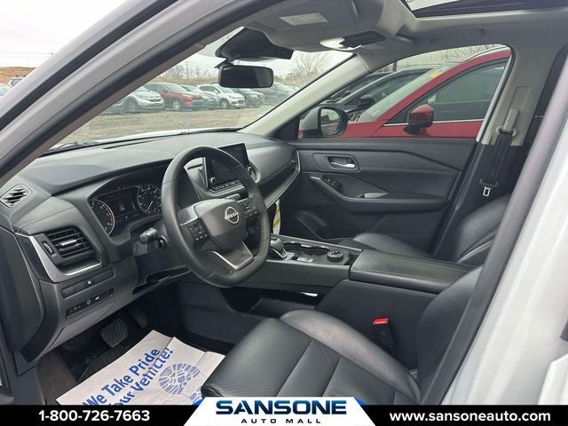 2025 Nissan Rogue SV