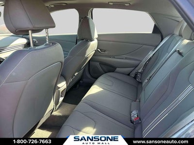 2025 Hyundai Elantra SEL Convenience
